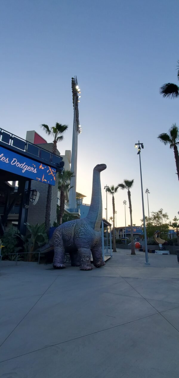Brontosaurus Inflatable Dinosaur - Image 8