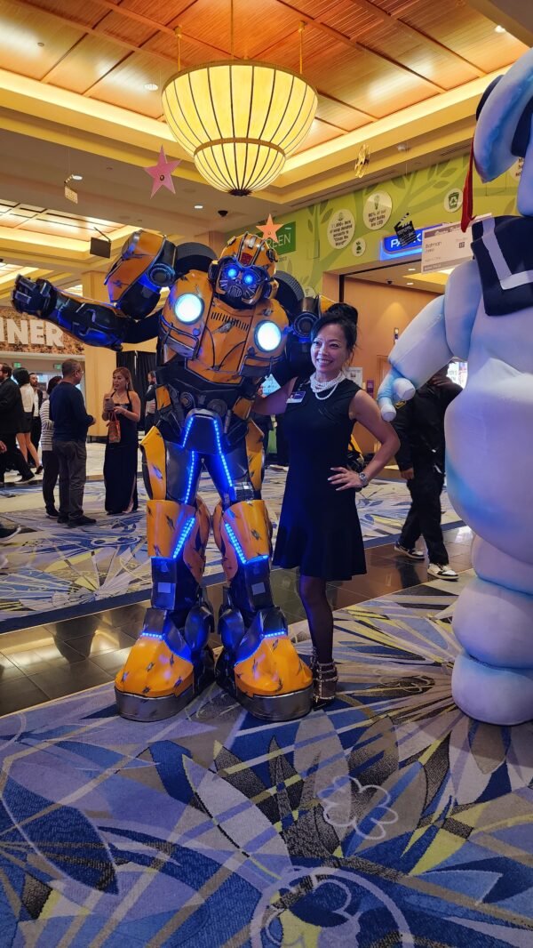 Bumble bee - Image 4