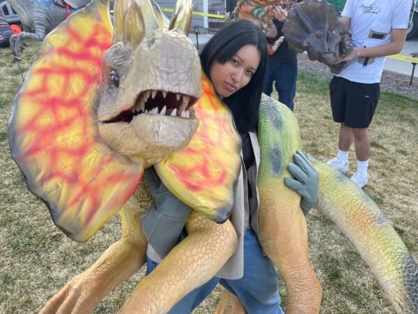 Dilophosaurus Shoulder Dinosaur - Image 7